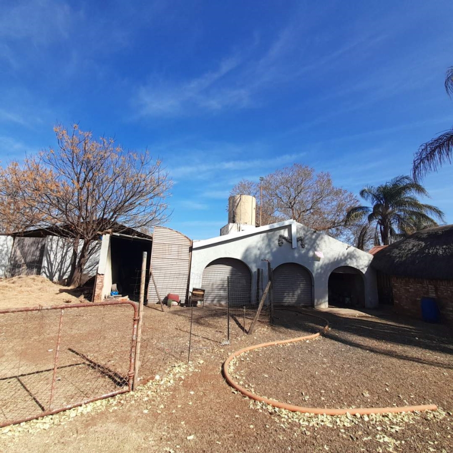 8 Bedroom Property for Sale in Rietfontein North West